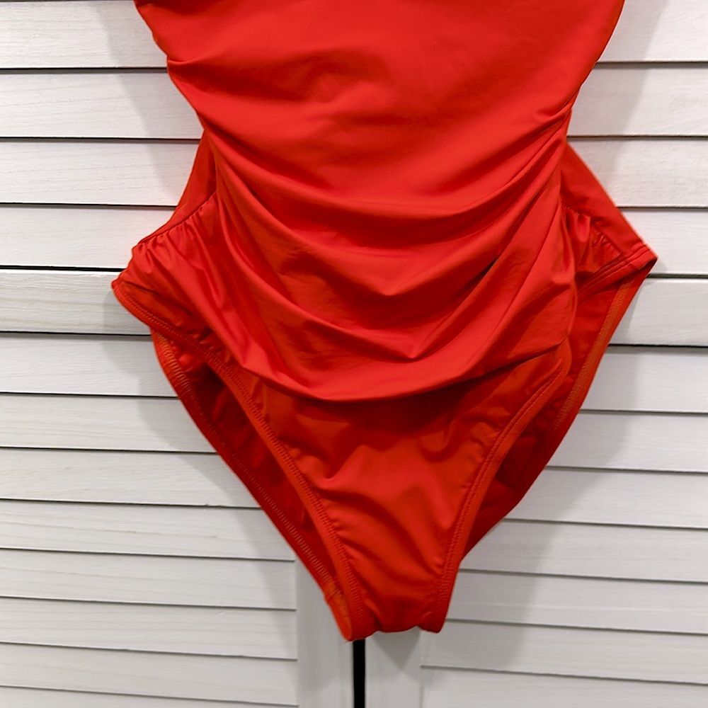 La Blanca Island Goddess Swimsuit Size 12 - Picture 5 of 10